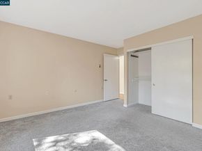 1909 Skycrest Dr 2, Walnut Creek CA 94595