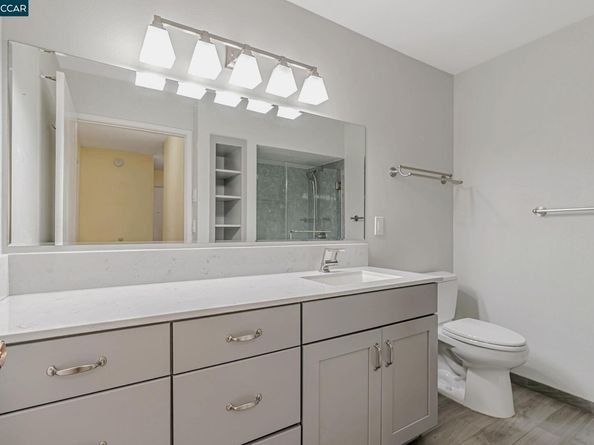 1909 Skycrest Dr 2, Walnut Creek CA 94595