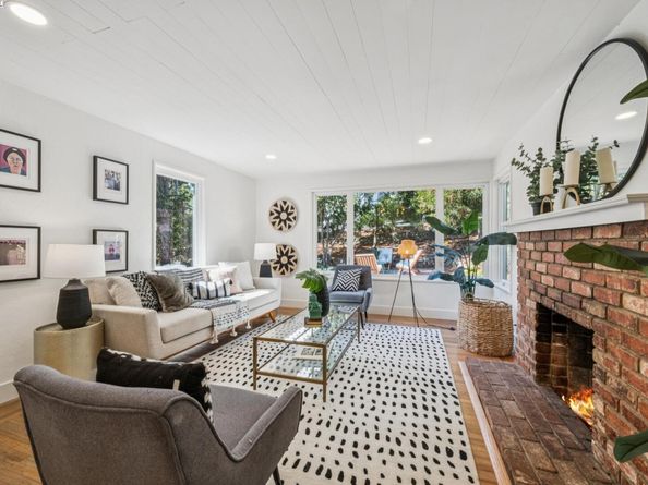 8024 Greenly Drive, Oakland CA 94605