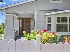 3927 Aqua Vista St, Oakland CA 94601