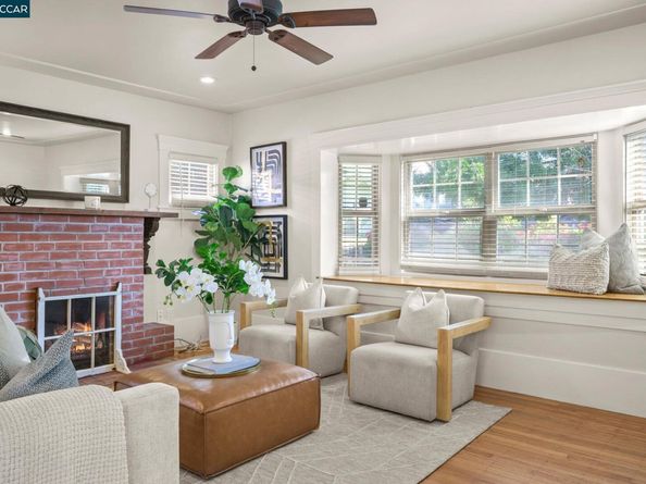 3927 Aqua Vista St, Oakland CA 94601