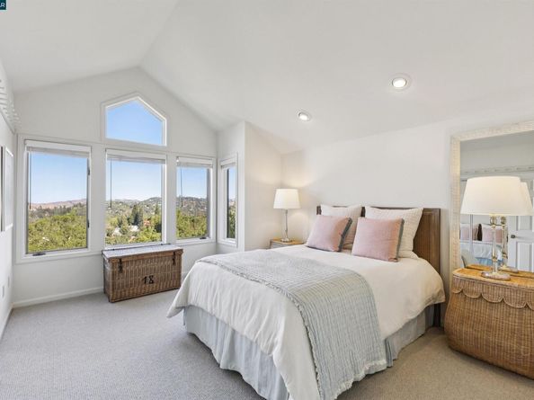85 La Cuesta Drive, Orinda CA 94563