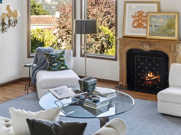 85 La Cuesta Drive, Orinda CA 94563