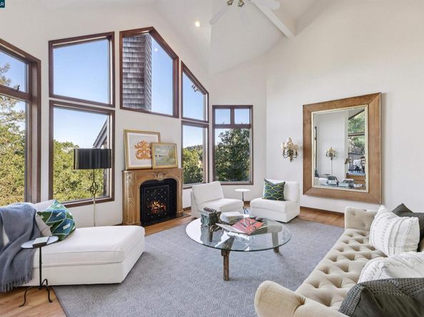 85 La Cuesta Drive, Orinda CA 94563
