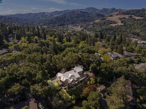 85 La Cuesta Drive, Orinda CA 94563