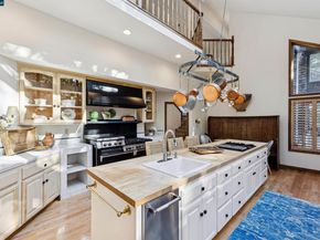 85 La Cuesta Drive, Orinda CA 94563