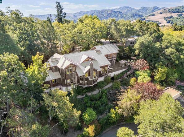 85 La Cuesta Drive, Orinda CA 94563