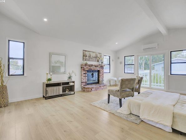 127 Maitland Dr, Alameda CA 94502