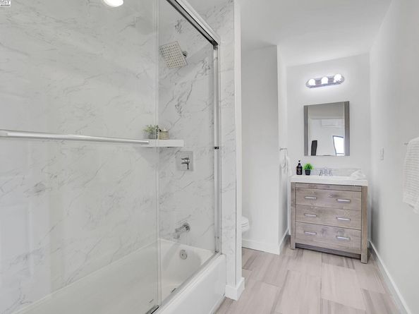 127 Maitland Dr, Alameda CA 94502