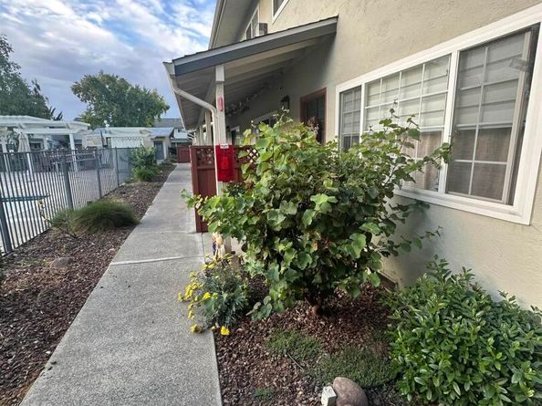 670 Fargo Ave 5, San Leandro CA 94579