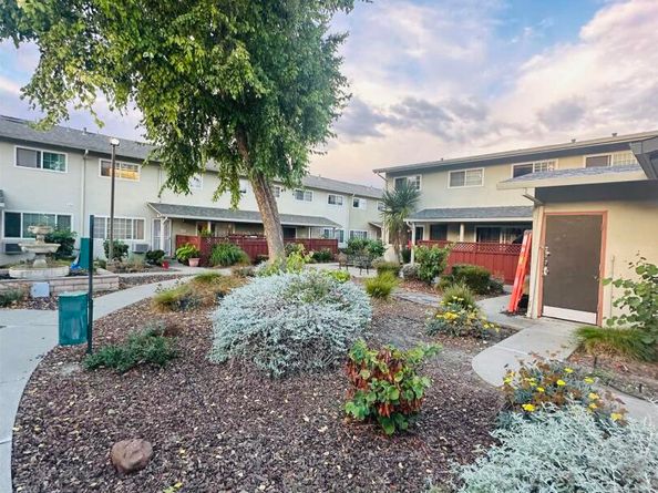 670 Fargo Ave 5, San Leandro CA 94579