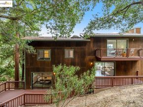 6861 Saroni Dr, Oakland CA 94611