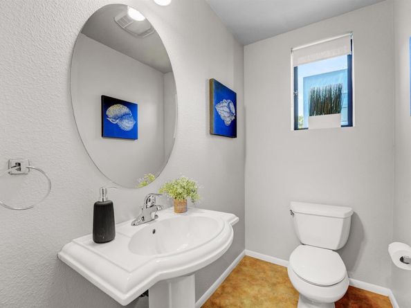 1220 66Th St, Emeryville CA 94608