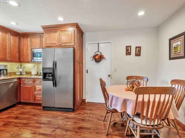 2404 Maraschino Pl, Union City CA 94587