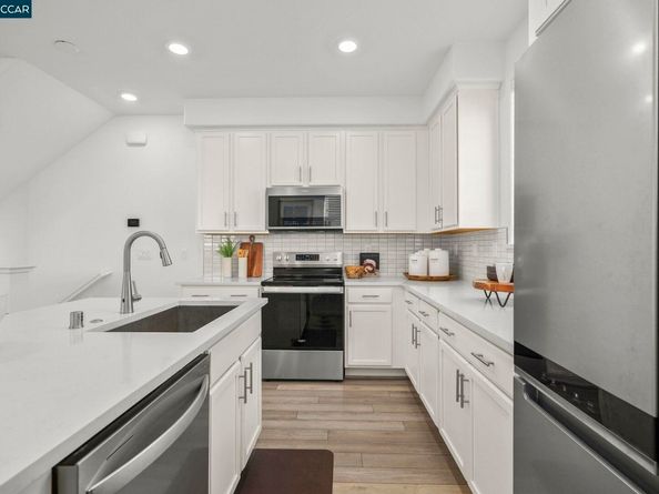 2853 Cathwood Lane, Alameda CA 94501