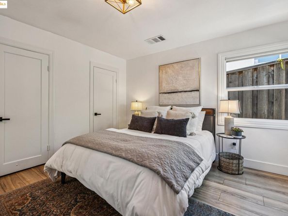 6238 Majestic Ave, Oakland CA 94605
