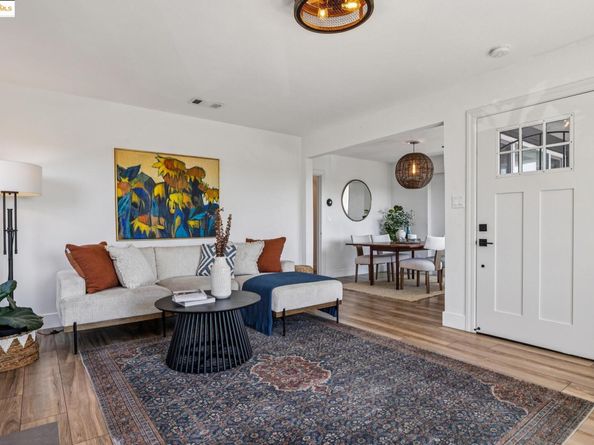6238 Majestic Ave, Oakland CA 94605