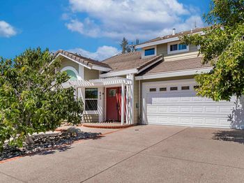 462 Tioga Ct