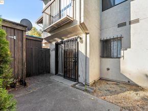9663 Elmview, Oakland CA 94603