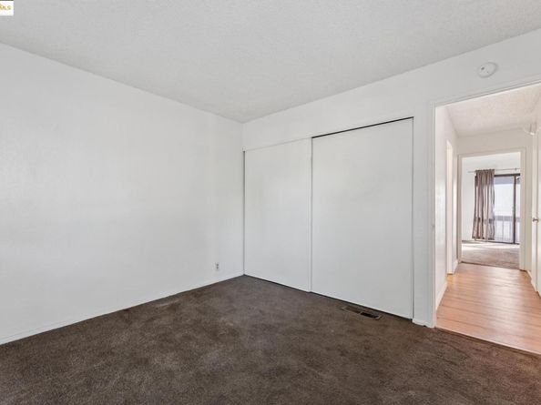 9663 Elmview, Oakland CA 94603