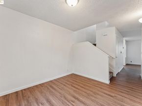 9663 Elmview, Oakland CA 94603