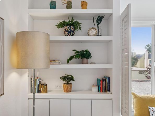 3109 La Campania, Alameda CA 94502