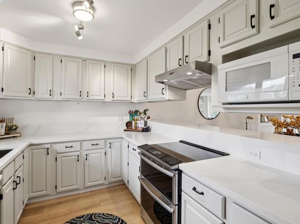 3109 La Campania, Alameda CA 94502