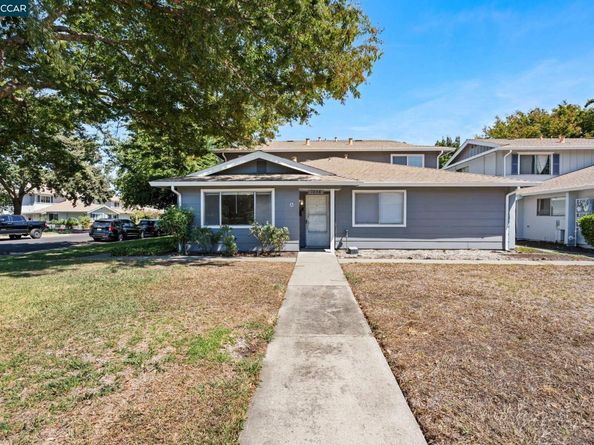 1038 Mohr Ln A, Concord CA 94518