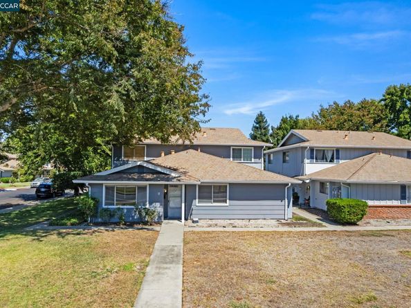 1038 Mohr Ln A, Concord CA 94518