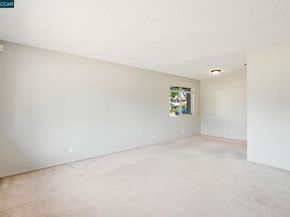 1038 Mohr Ln A, Concord CA 94518