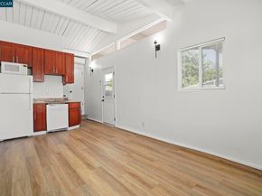 2206 Gehringer Dr, Concord CA 94520
