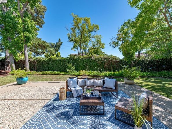 578 Escondido Cir, Livermore CA 94550