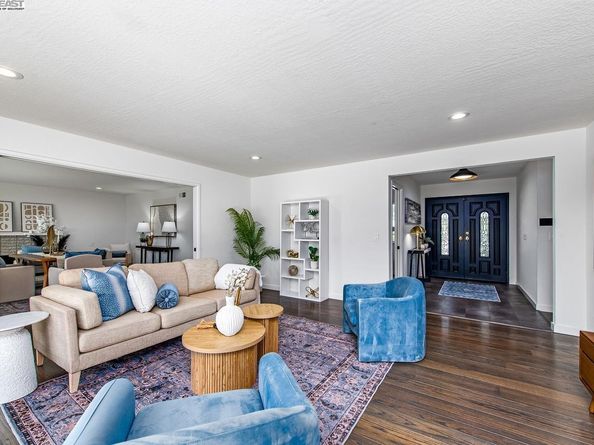 578 Escondido Cir, Livermore CA 94550