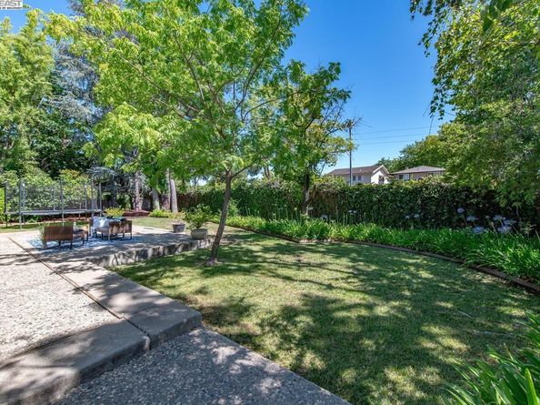 578 Escondido Cir, Livermore CA 94550