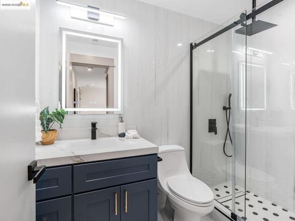 713 Midcrest Way, El Cerrito CA 94530