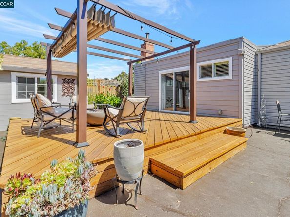 5411 Garvin Ave, Richmond CA 94805