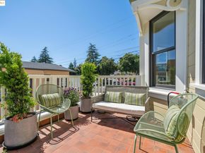 4440 Howe St, Oakland CA 94611