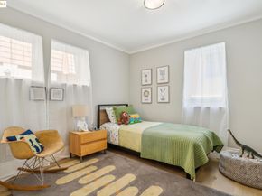 4440 Howe St, Oakland CA 94611