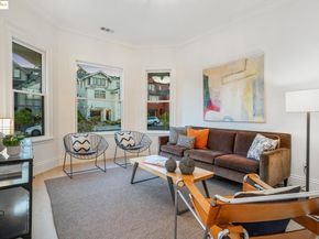 4440 Howe St, Oakland CA 94611