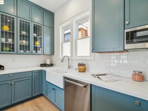 4440 Howe St, Oakland CA 94611