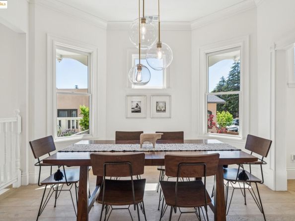 4440 Howe St, Oakland CA 94611