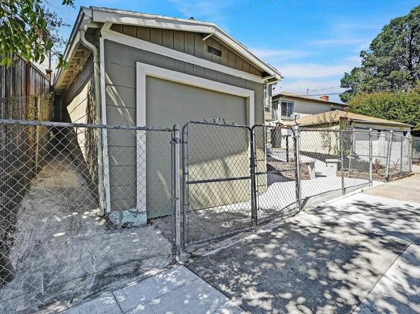 2309 High St, Oakland CA 94601
