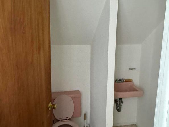 1124 63rd Street, Oakland CA 94608