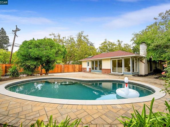 3523 Freeman Rd, Lafayette CA 94595
