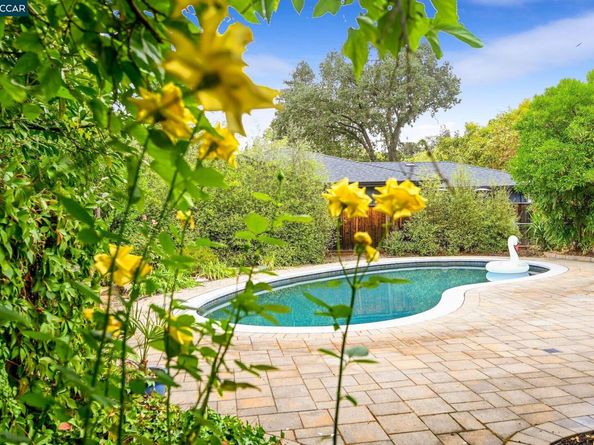 3523 Freeman Rd, Lafayette CA 94595