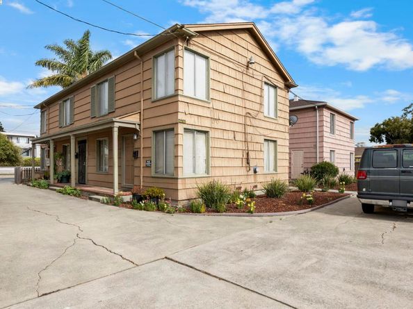 2782 Sacramento St, Berkeley CA 94702