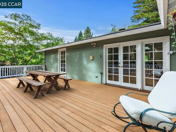 24 Valencia Rd., Orinda CA 94563