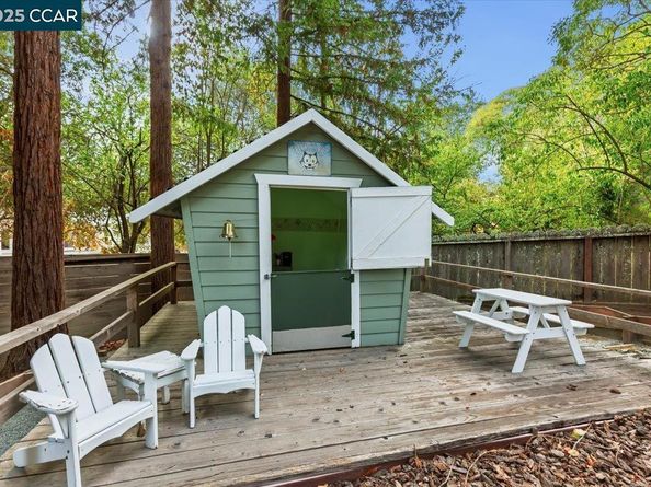 24 Valencia Rd., Orinda CA 94563
