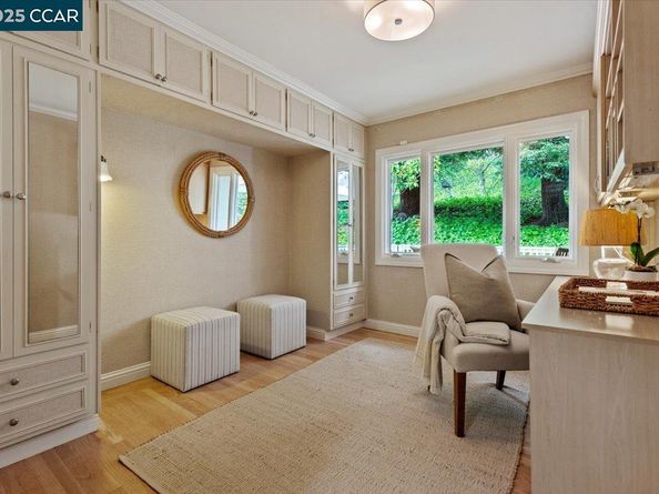 24 Valencia Rd., Orinda CA 94563