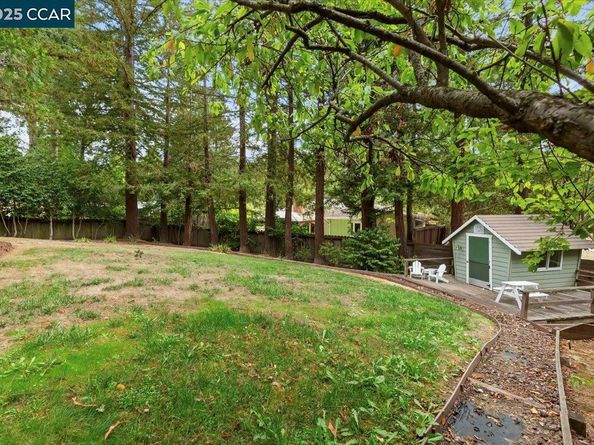 24 Valencia Rd., Orinda CA 94563